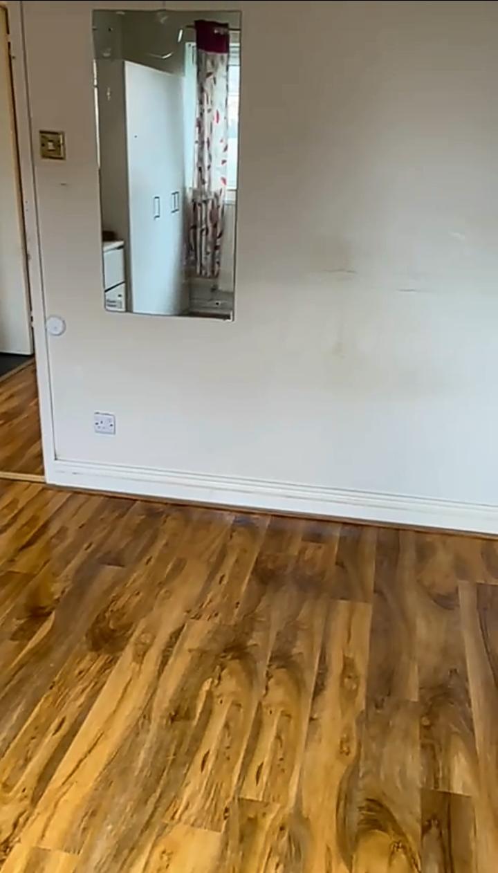 2 Bedroom Ground Floor Flat with Garden 